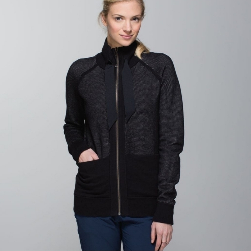 LULULEMON Post Savasana Jacket Reversible Size 6